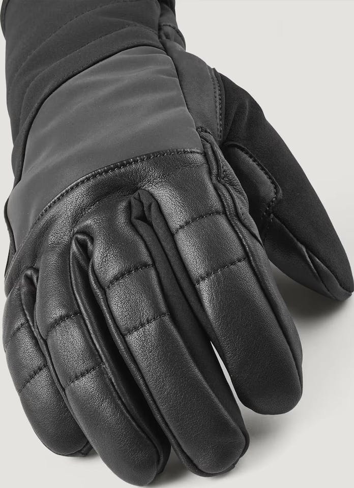 SealSkinz Fring Musta 02