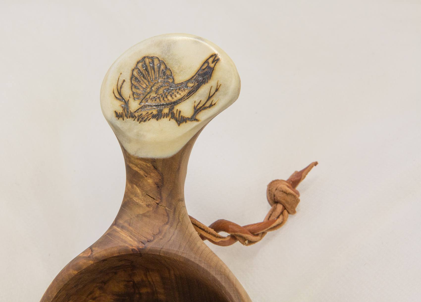 Pahkataide Visaluukuksa Metso  02