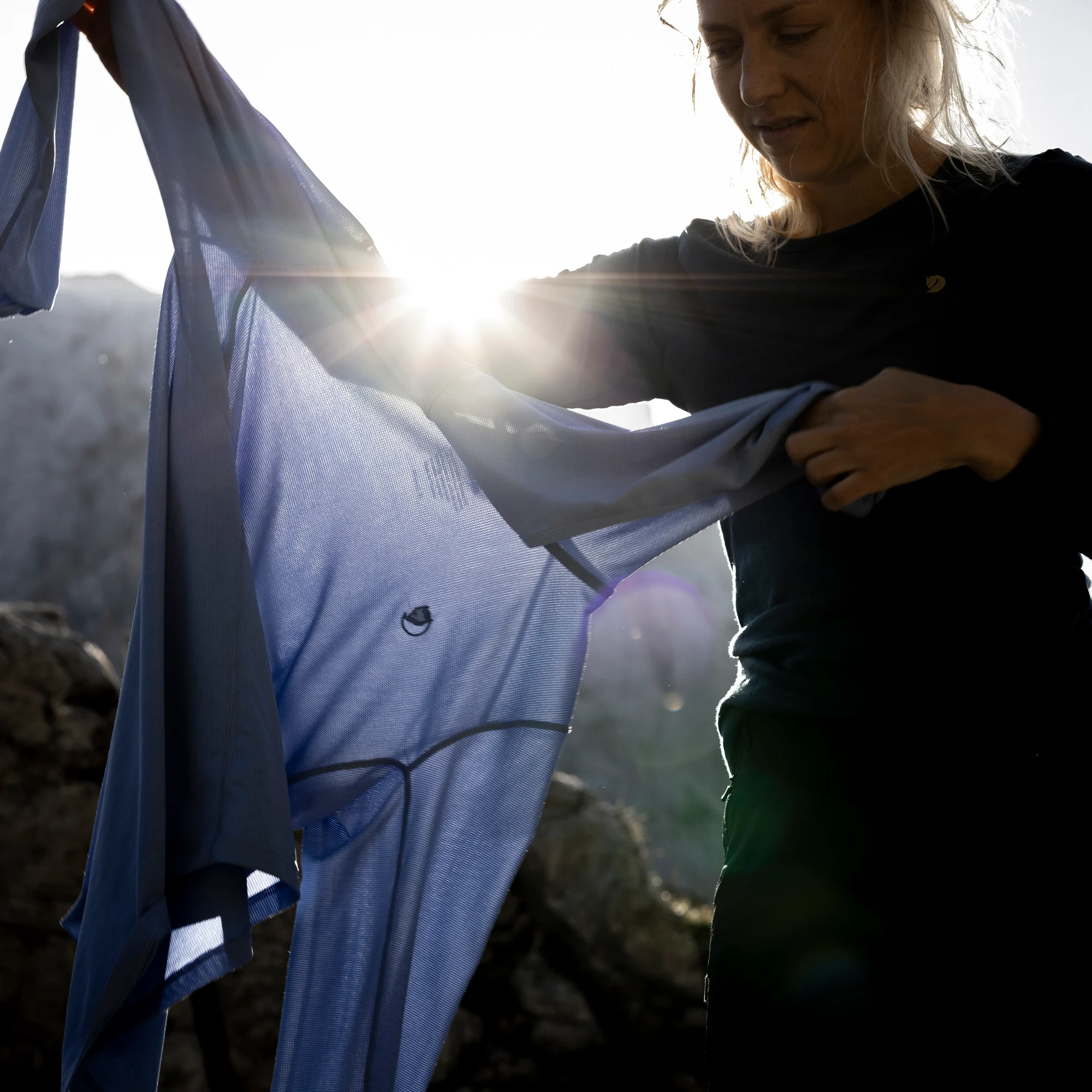 Fjällräven Women's Abisko Sun Hoodie Flame Orange 15