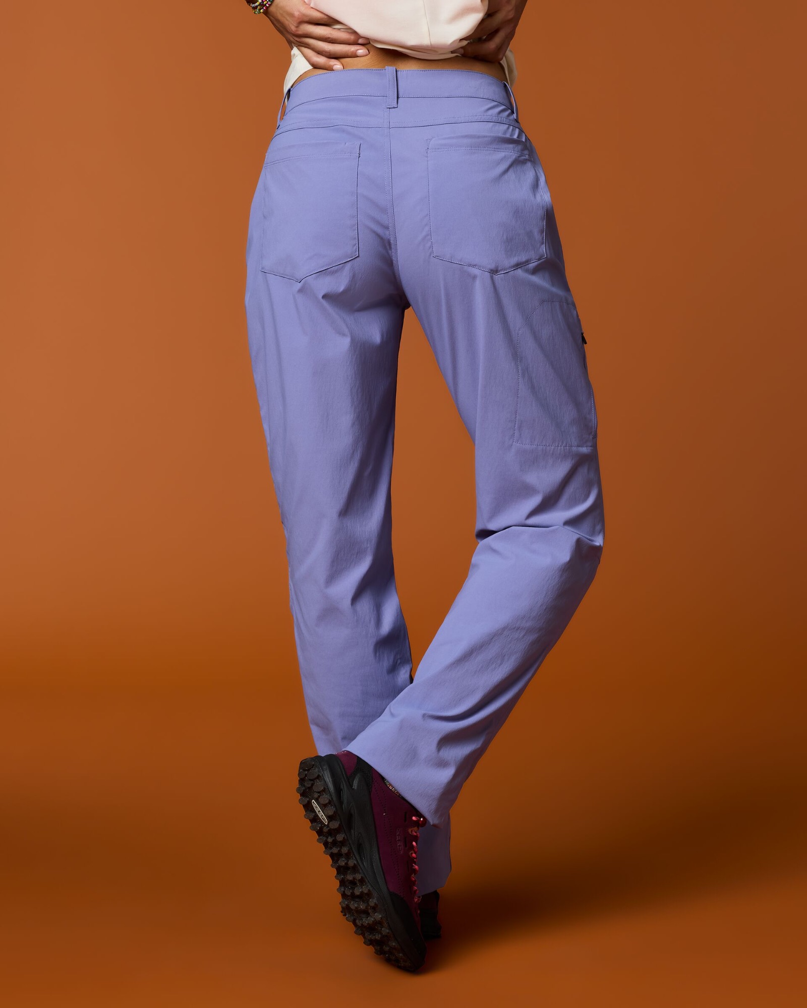 Cotopaxi Women's Coraje Tech Pant Aster 06