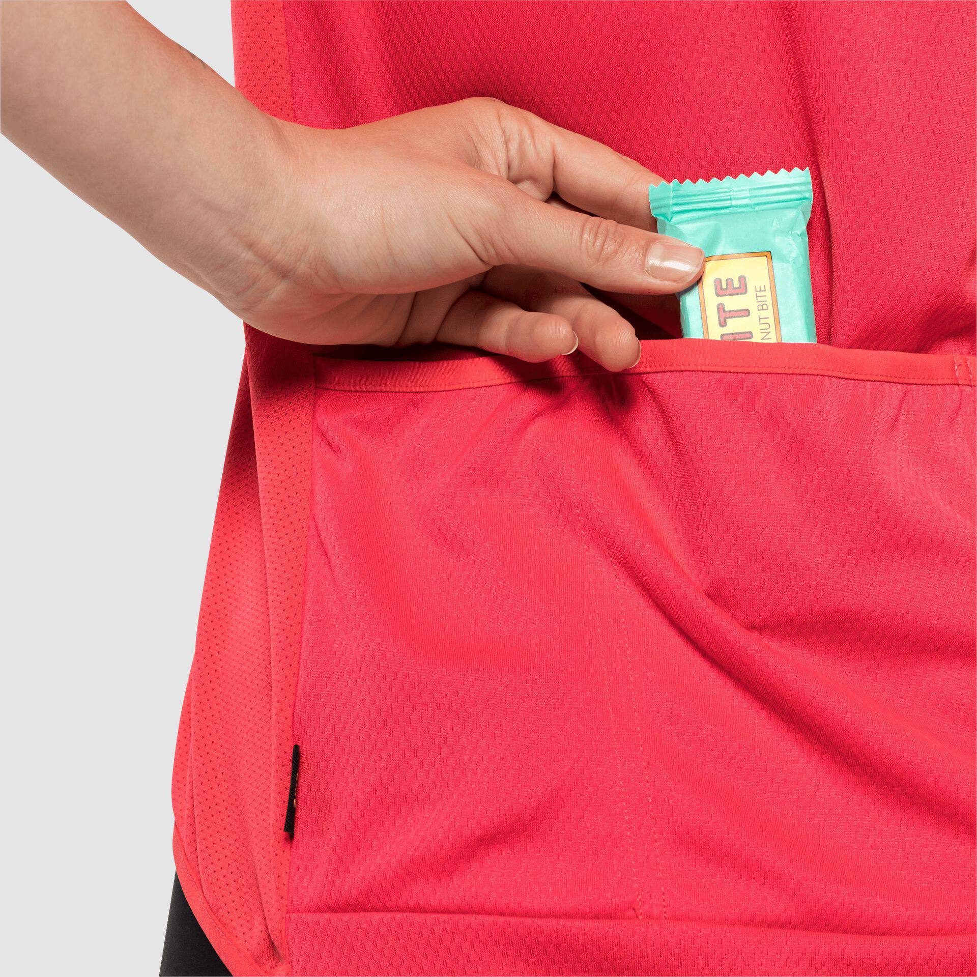 Jack Wolfskin Women's Tourer Full Zip Tee Red 04