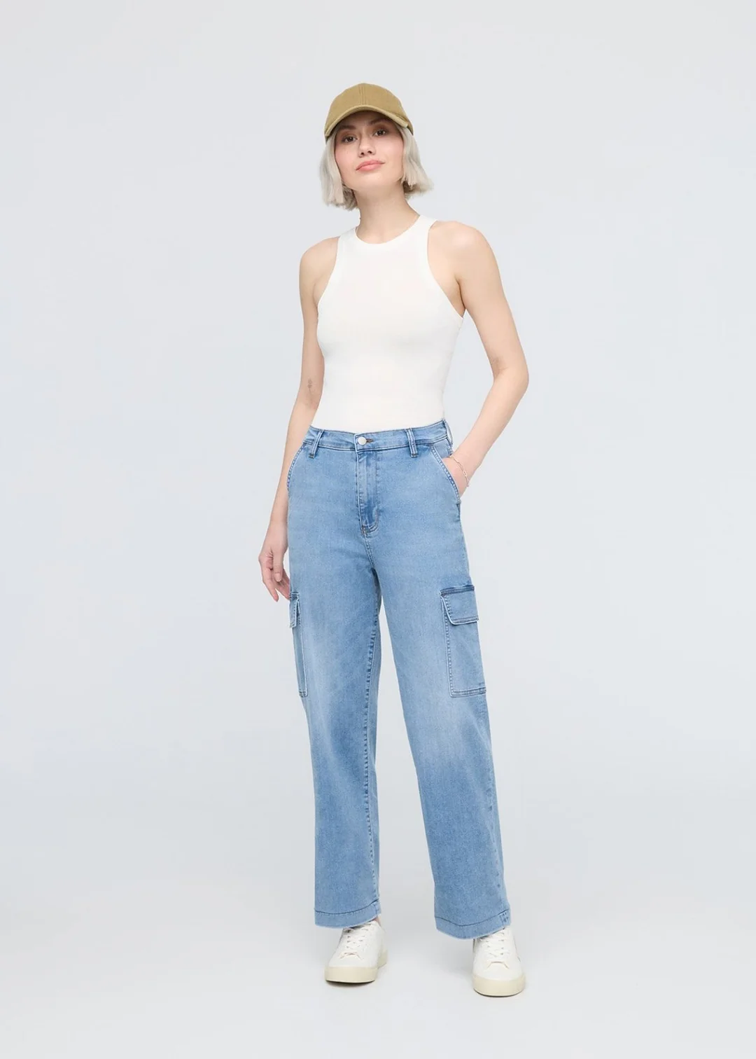 Duer Women's Performance Denim Lite Hi-rise Cargo Pacific 02