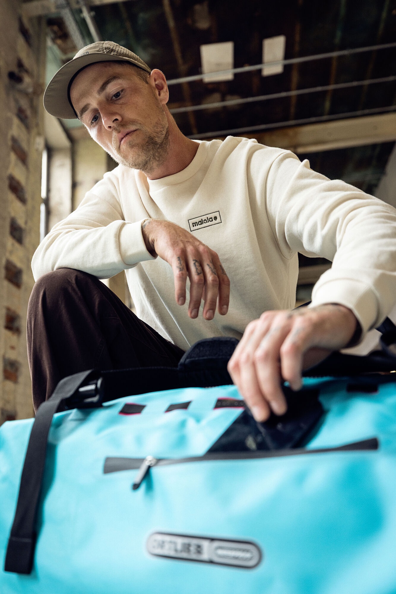 Ortlieb Duffle Lite Cyber 60L Sininen / Pinkki 04