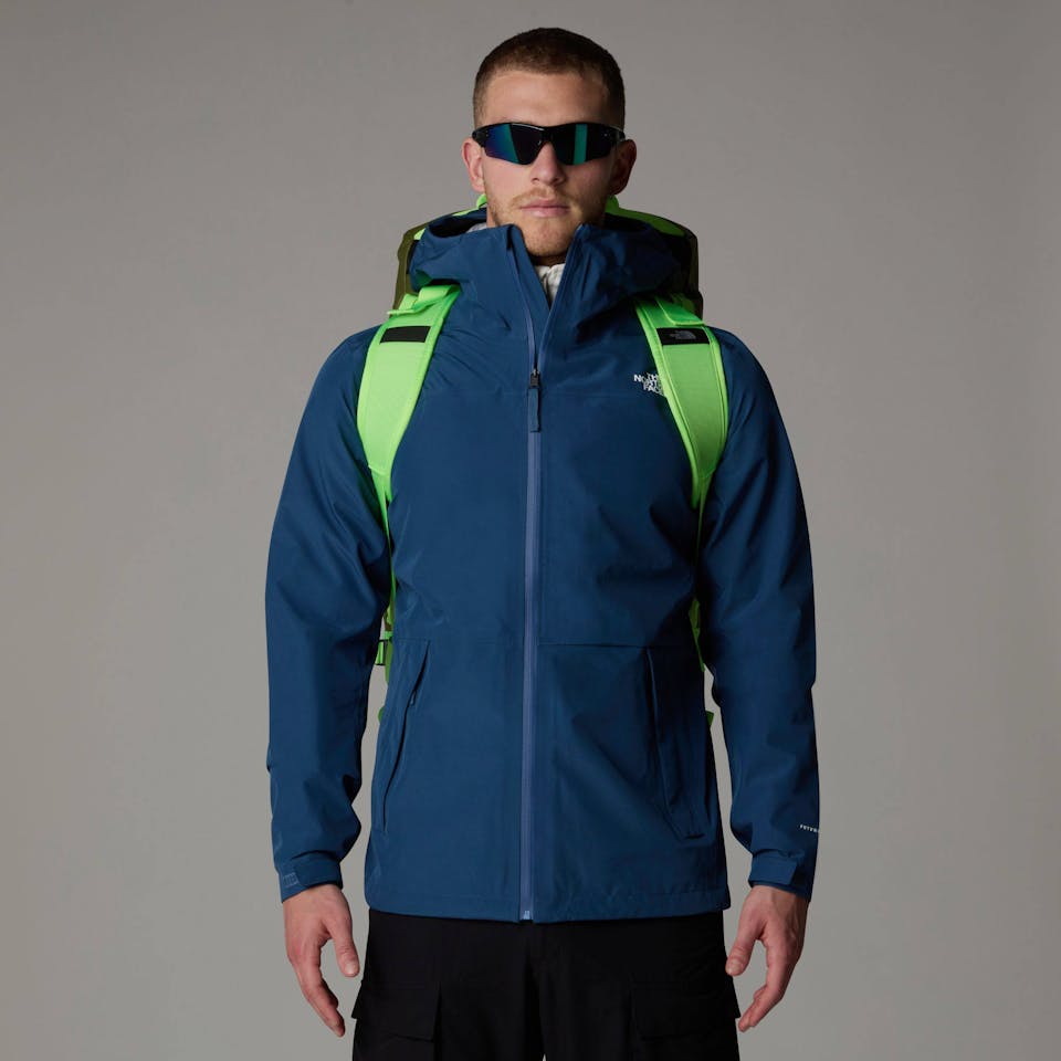 The North Face Base Camp Duffel M ja Travel Canister S Punainen 22