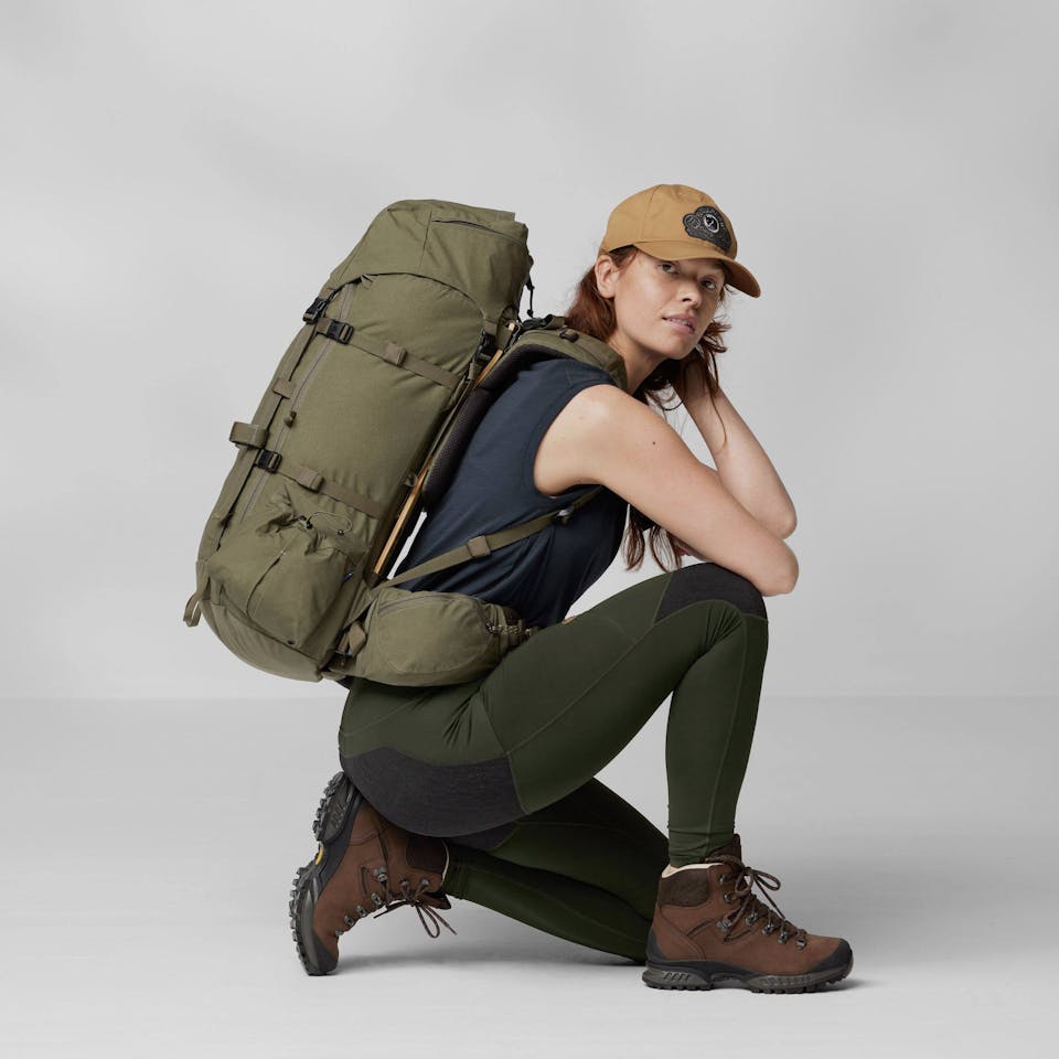 Fjällräven Women's Abisko Trekking HD Tights Deep Forest 03