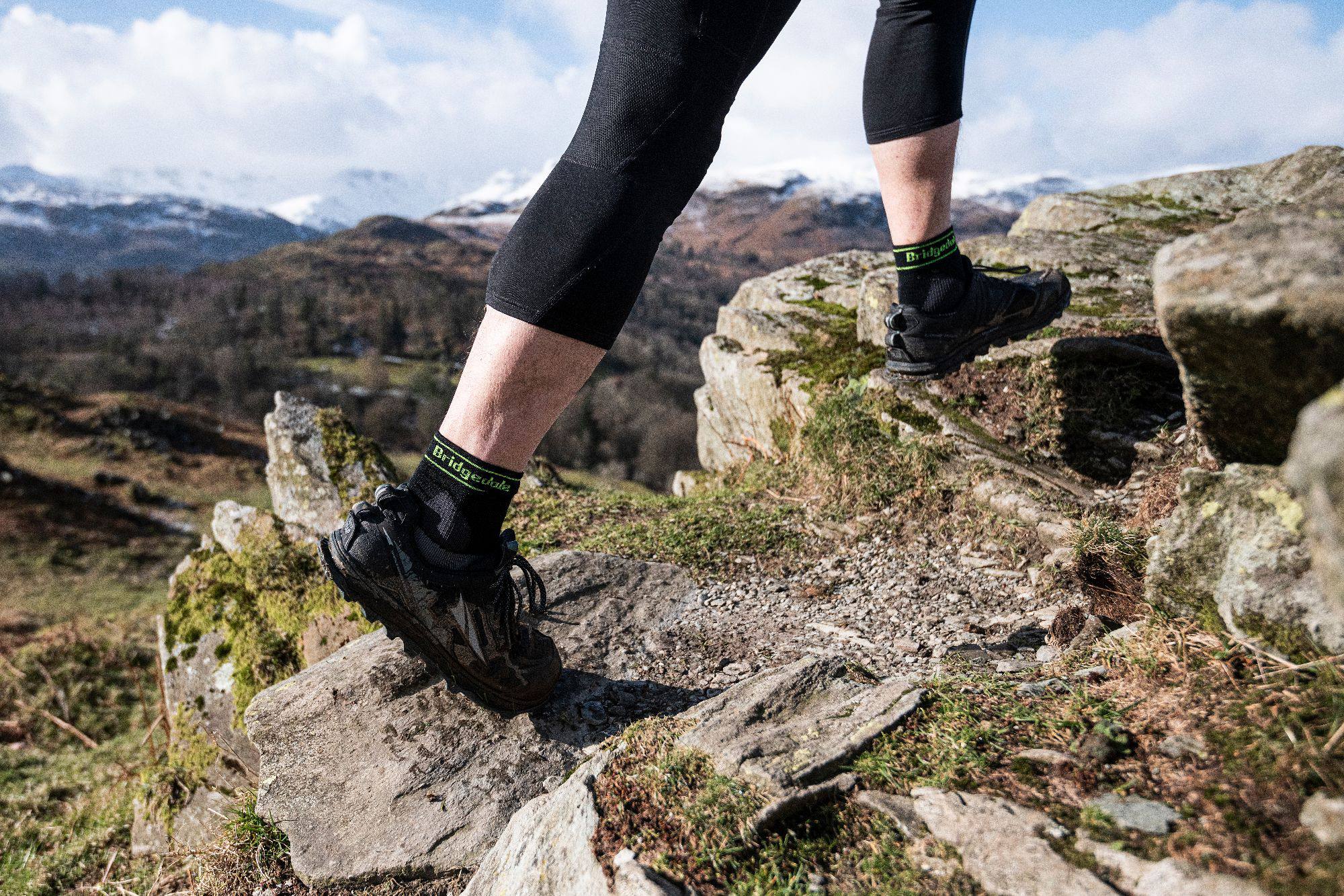 Bridgedale UL T2 MerinoSport 3/4 Black 02