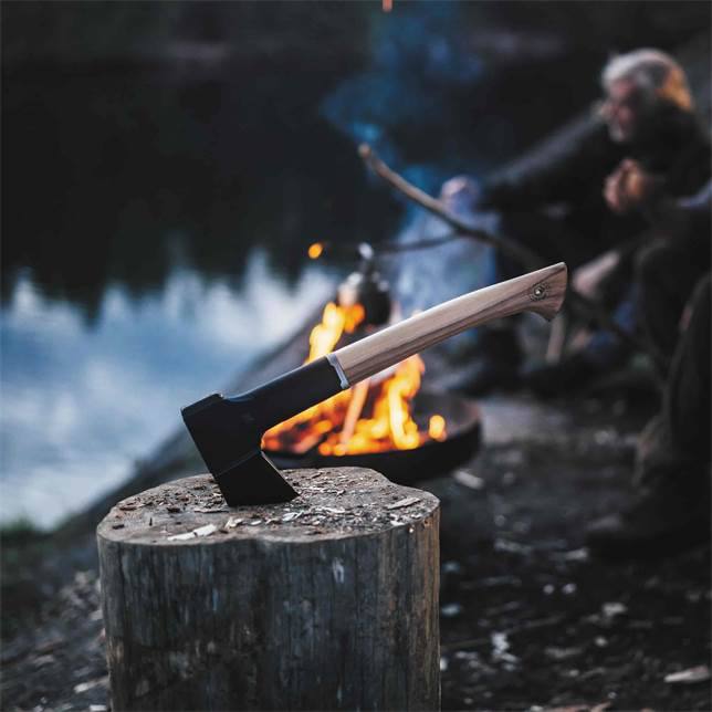 Fiskars Norden N10 Rakentajan Kirves  02