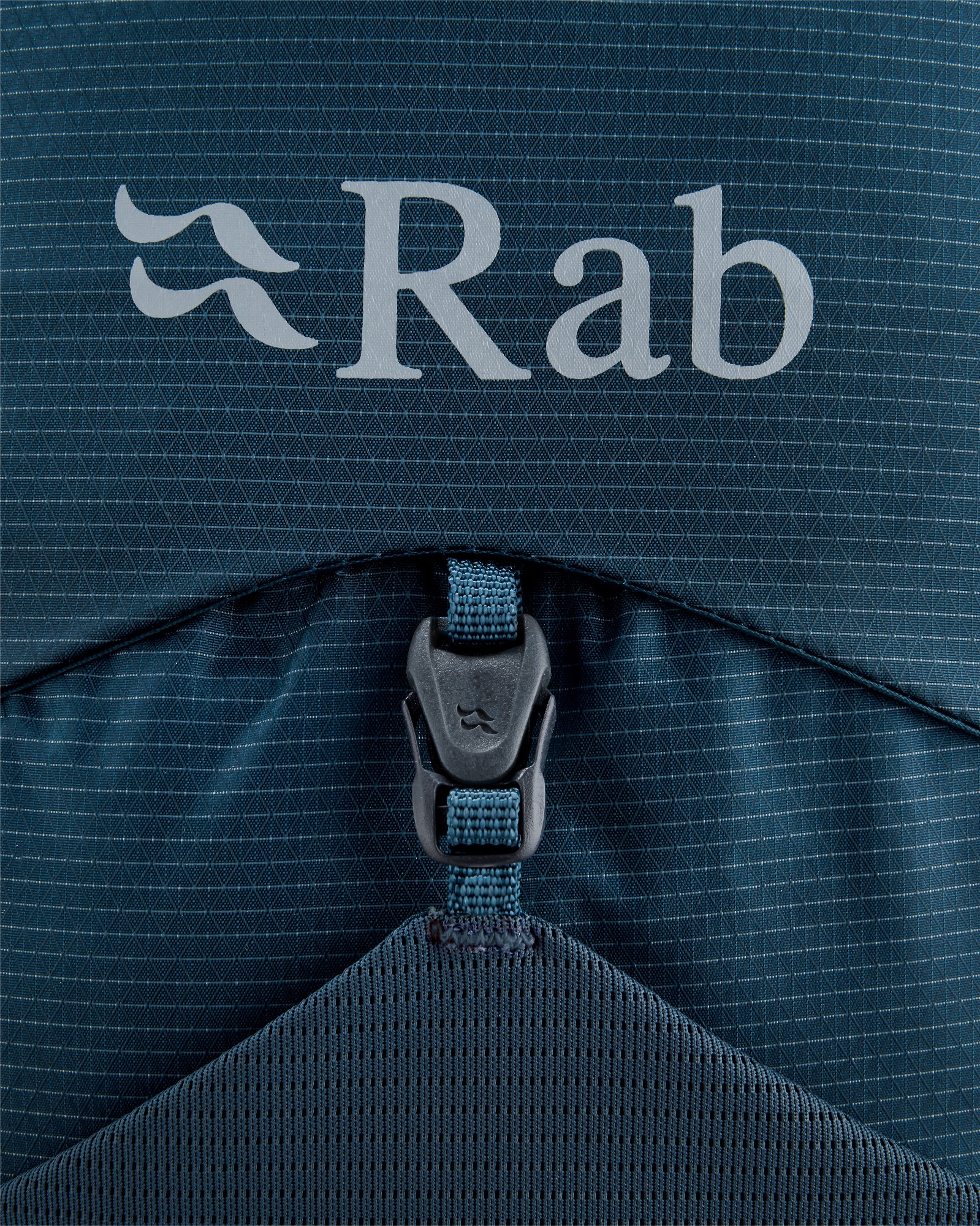 Rab Protium 33 ND Mulberry 08