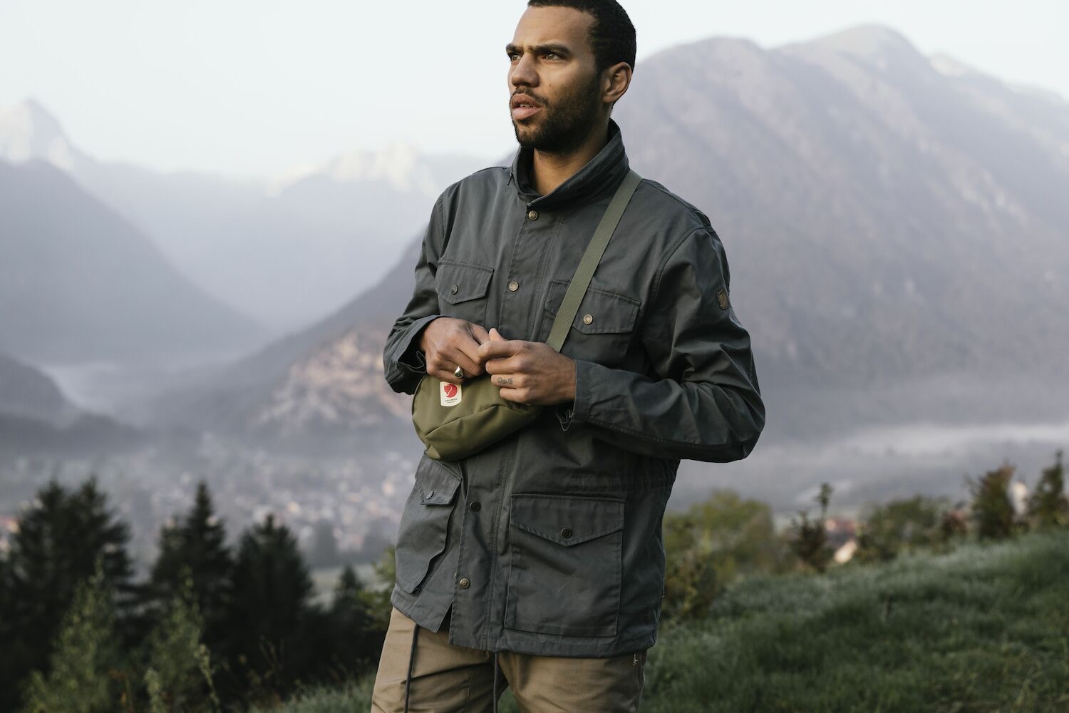 Fjällräven Men's Räven Jacket Green 04