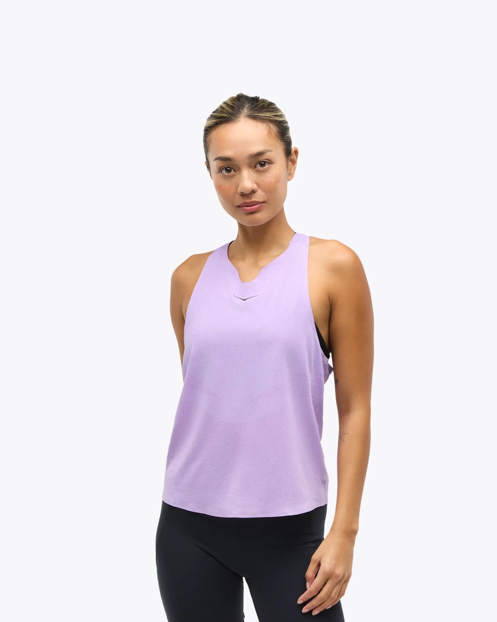 Hoka Race Day Singlet Aster 04