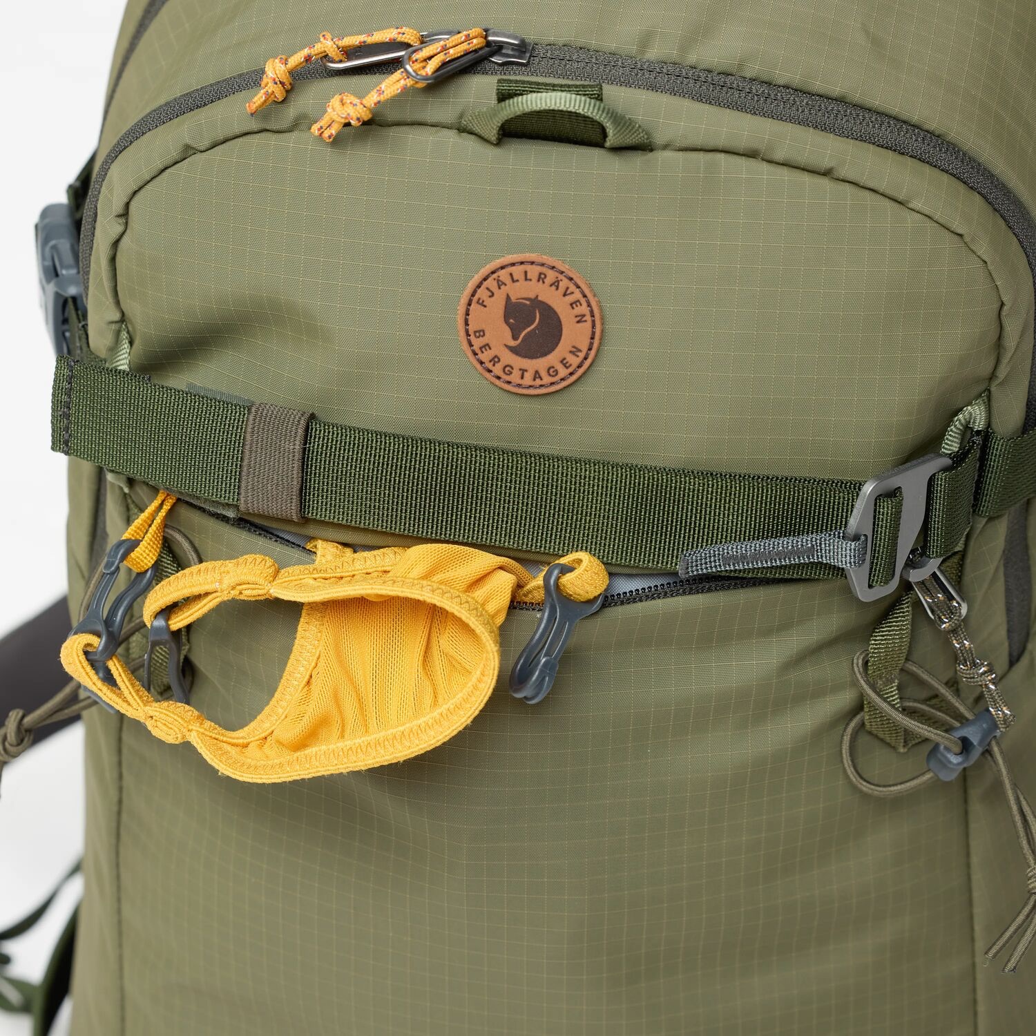 Fjällräven Bergtragen Tour 22 Flame 24