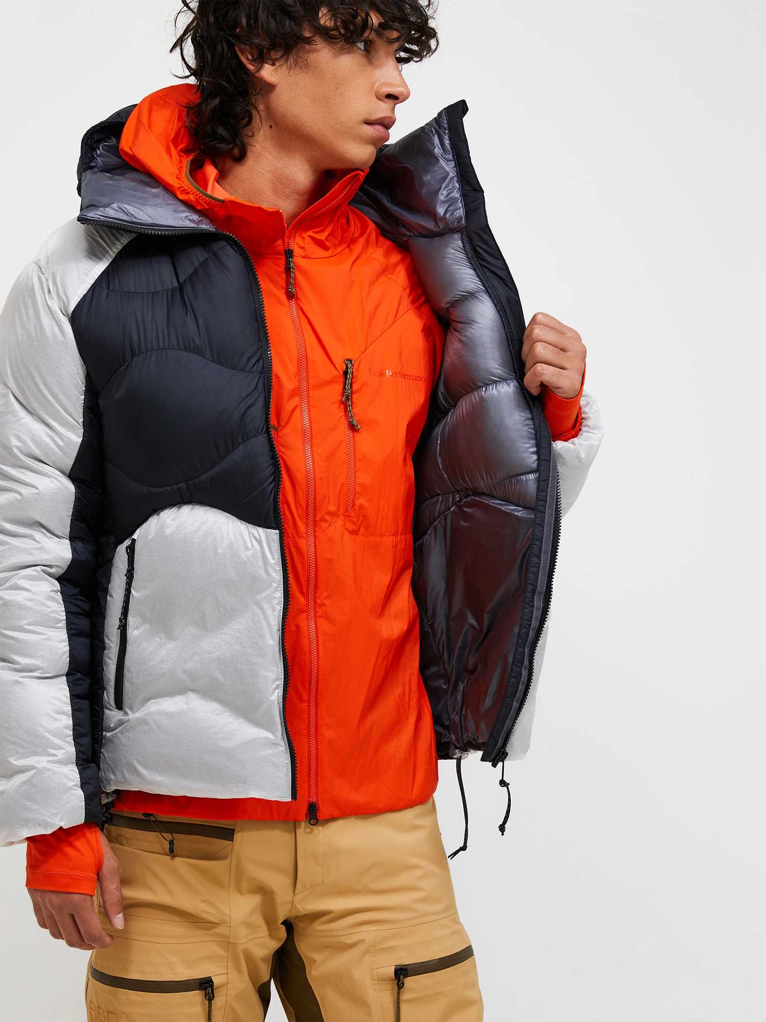 Peak Performance Men's Helium Diamond Fuse Hood - Miesten untuvatakki Black / Antarctica 08