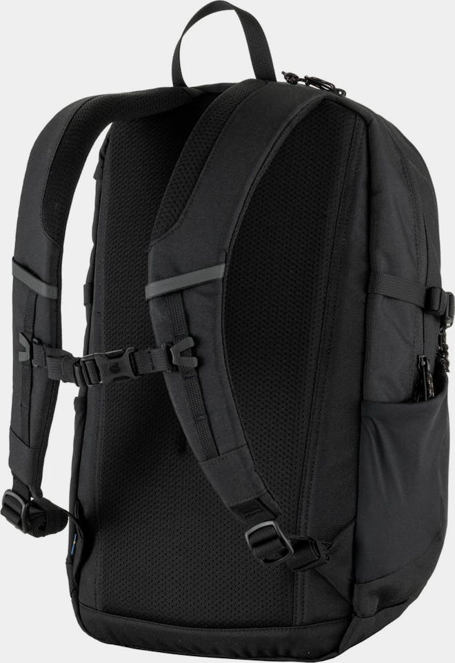 Fjällräven Skule 20 Black 03