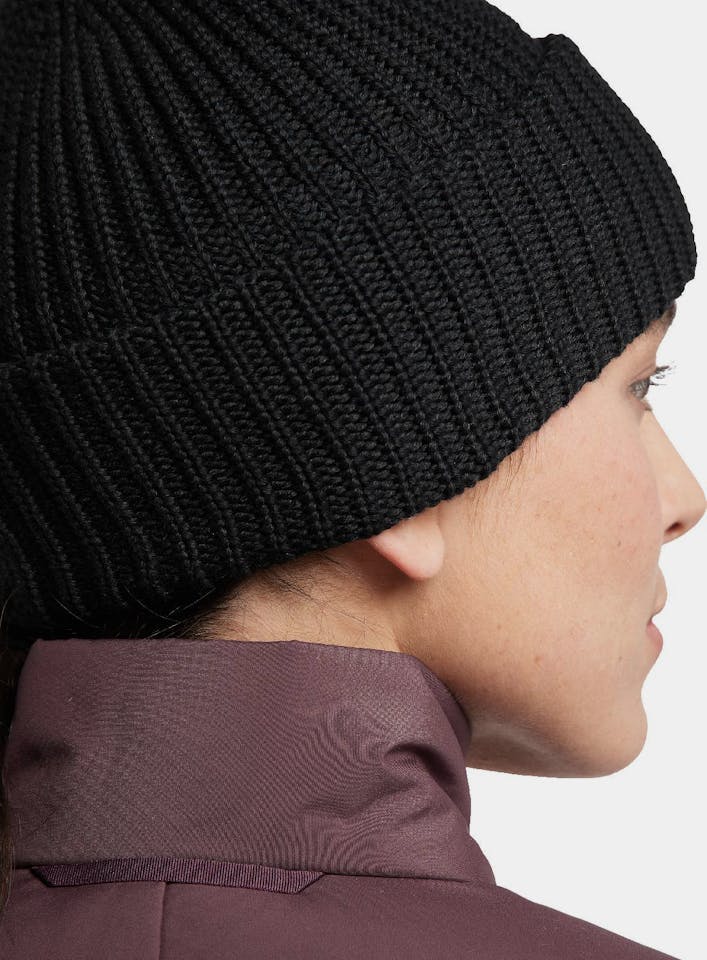 Haglöfs Top Out Beanie Black 04
