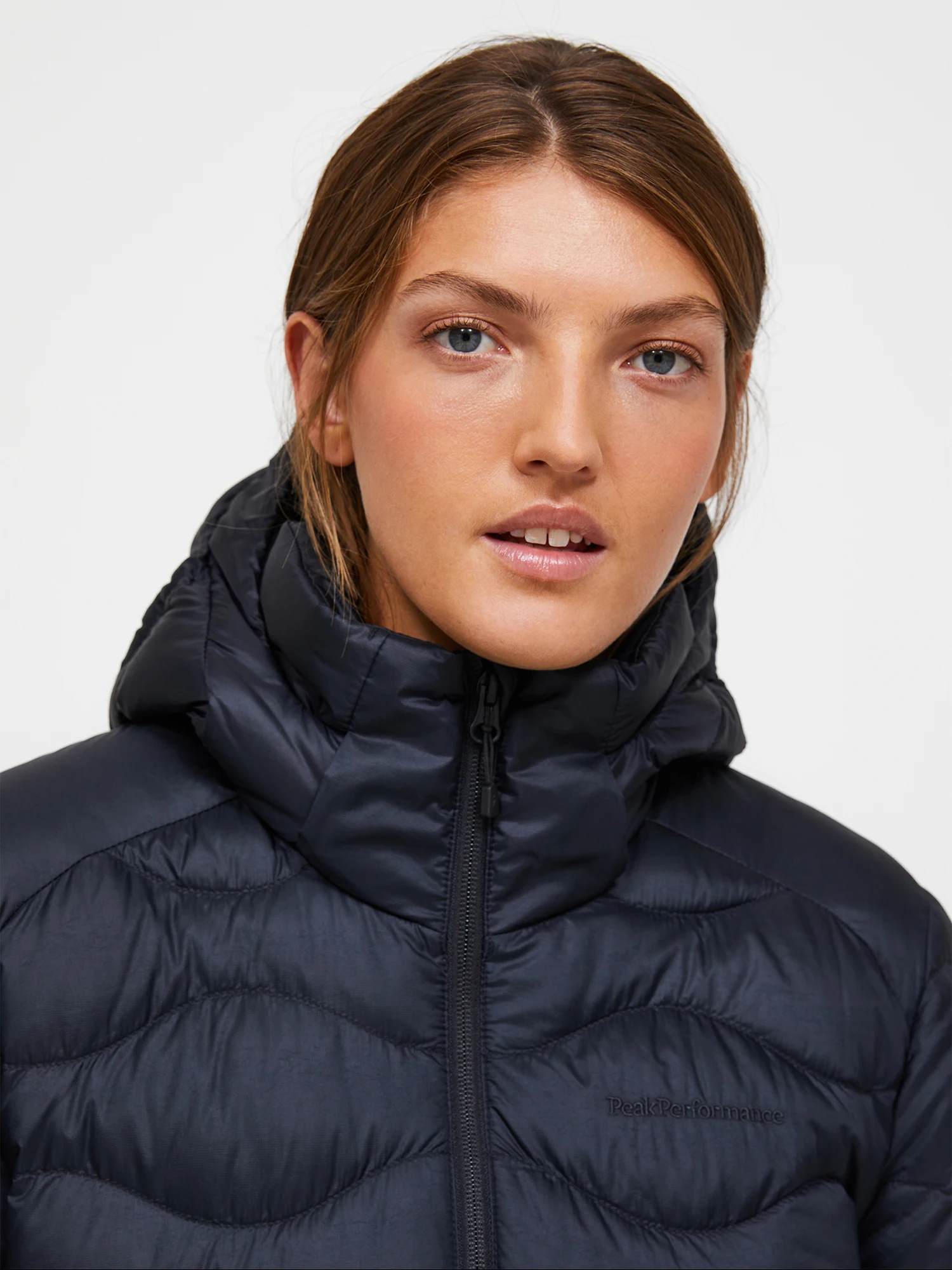 Peak Performance Women's Helium Down Coat Black 07