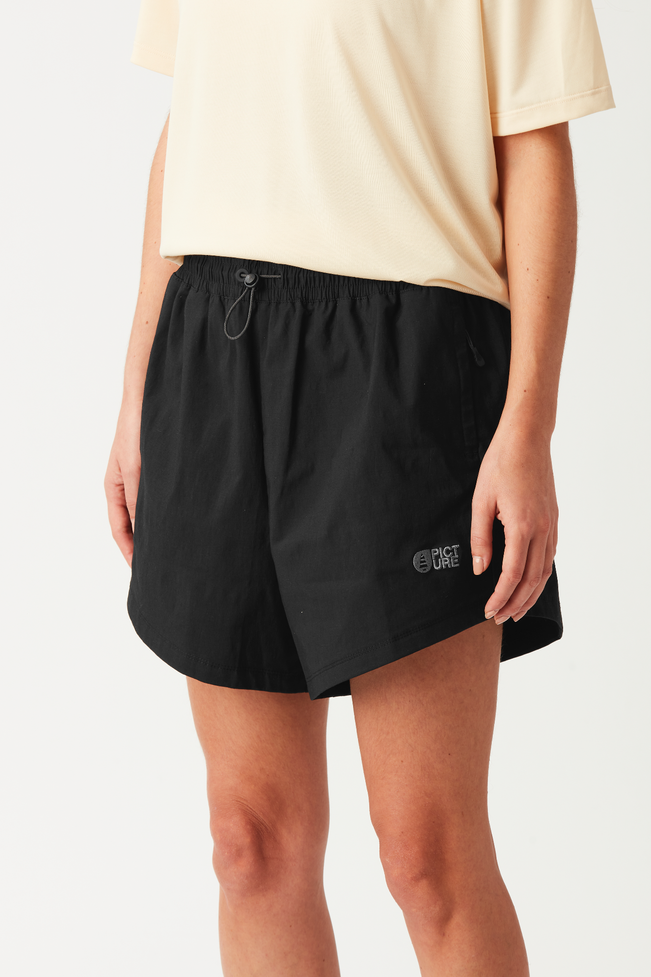 Picture Organic Clothing Women's Oslon Tech Shorts Black 04