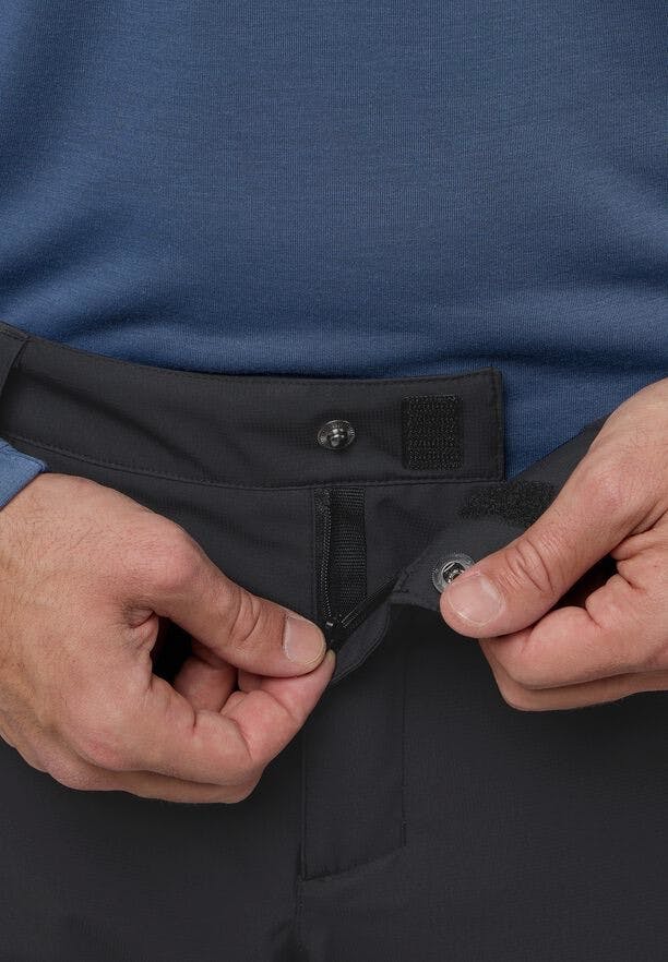 Jack Wolfskin Men's Parana Pants Black 03