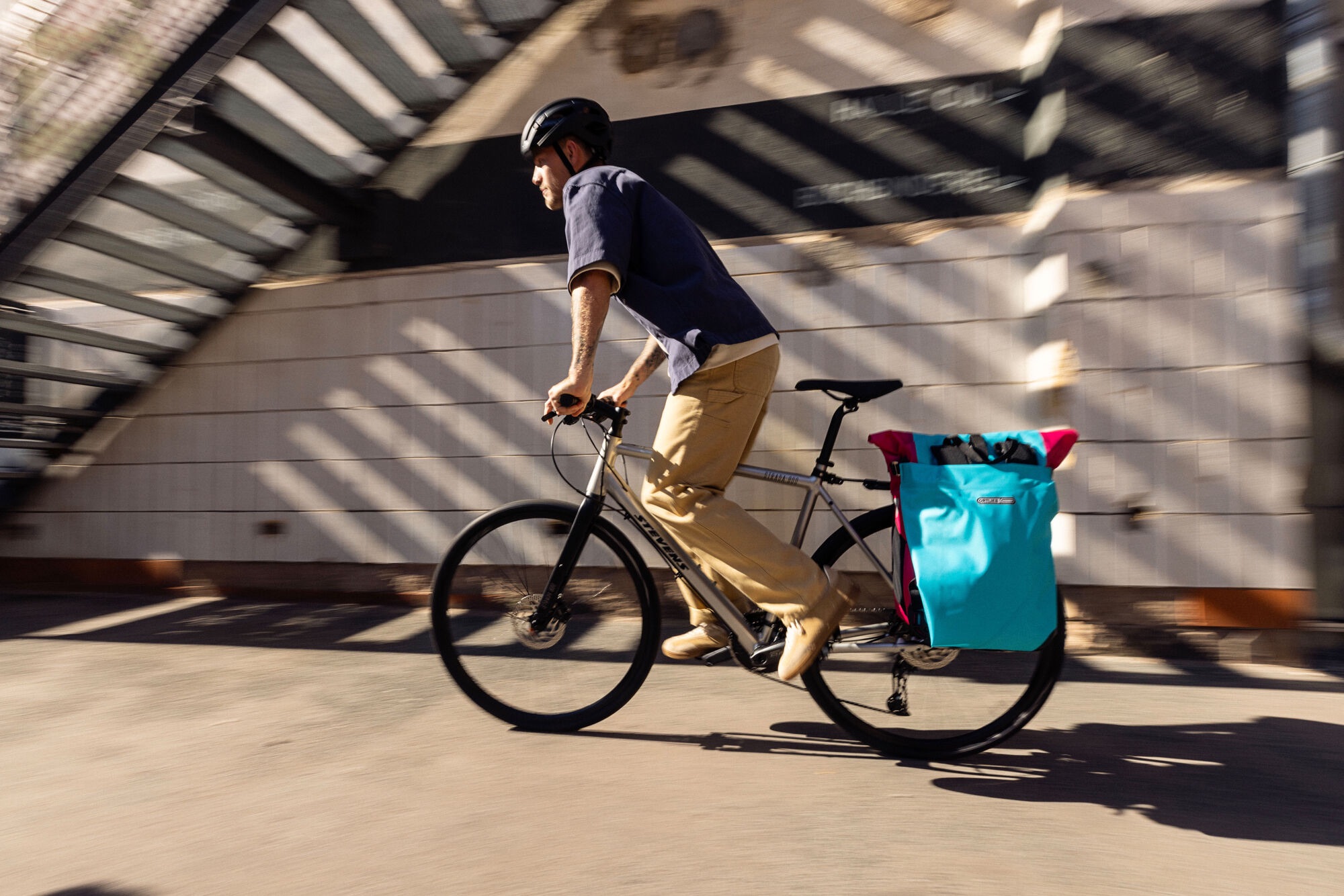 Ortlieb Vario Cyber 26L Sininen / Pinkki 03