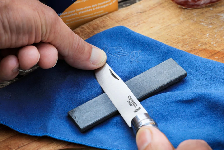 Opinel Small Natural Stone 10 cm  06