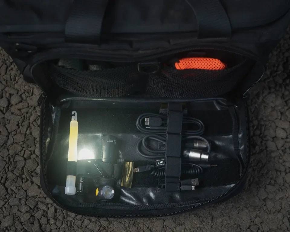 Savotta Organizer X2 Musta 03