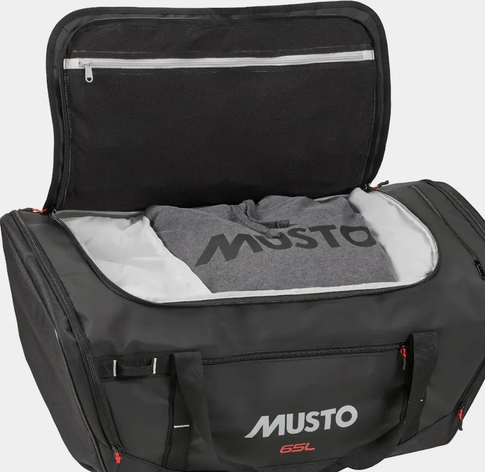 Musto 65L Duffel Bag Black 08