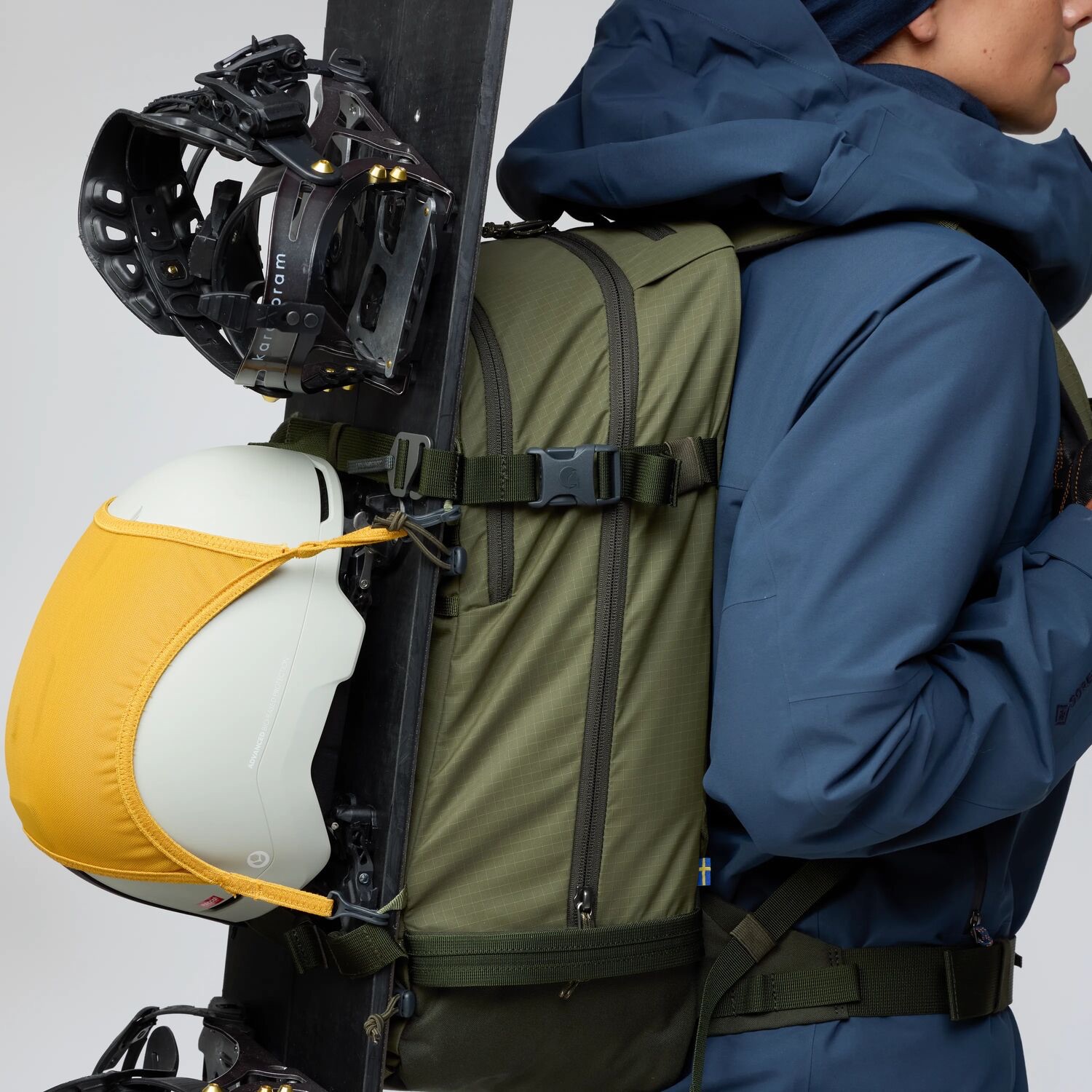 Fjällräven Bergtragen Tour 22 Flame 15
