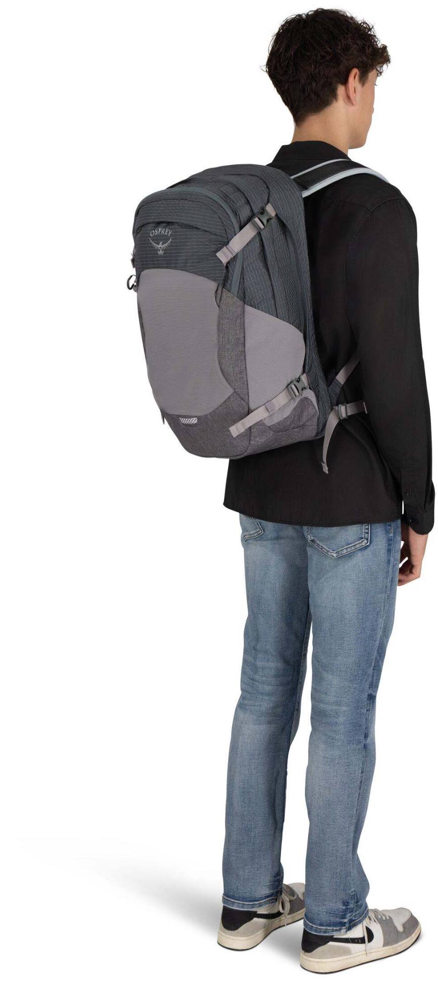 Osprey Nebula Black 07