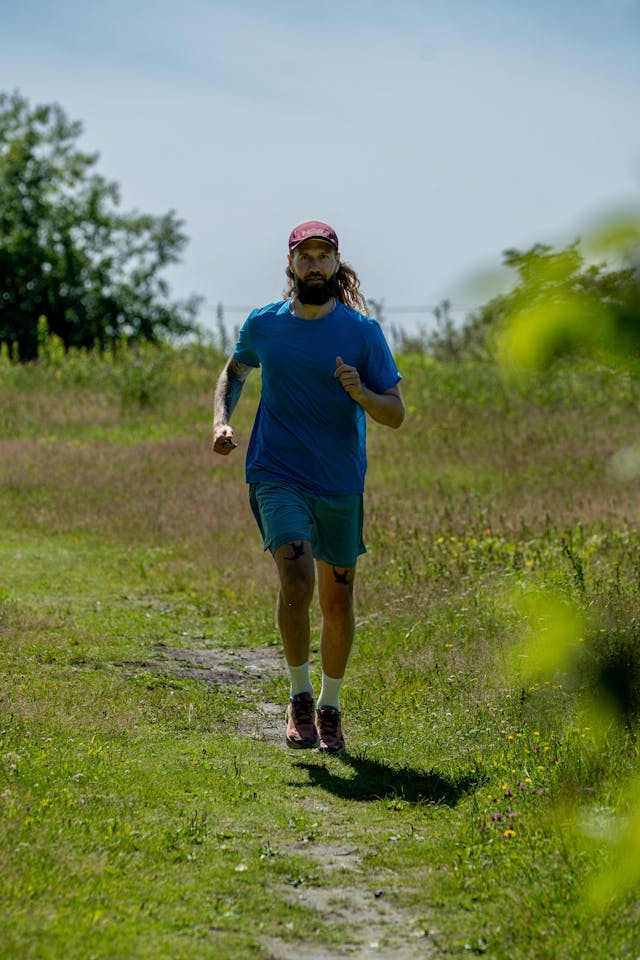 Hoka Men's Challenger 8 Jade / Truffle Salt 21