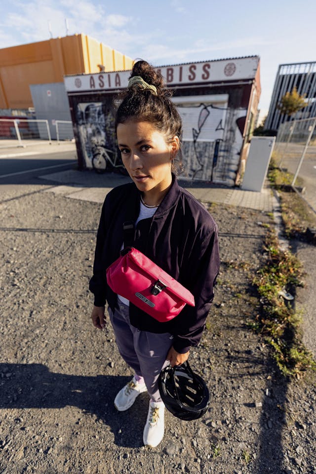 Ortlieb Velo Sling Cyber Flex Pinkki 03