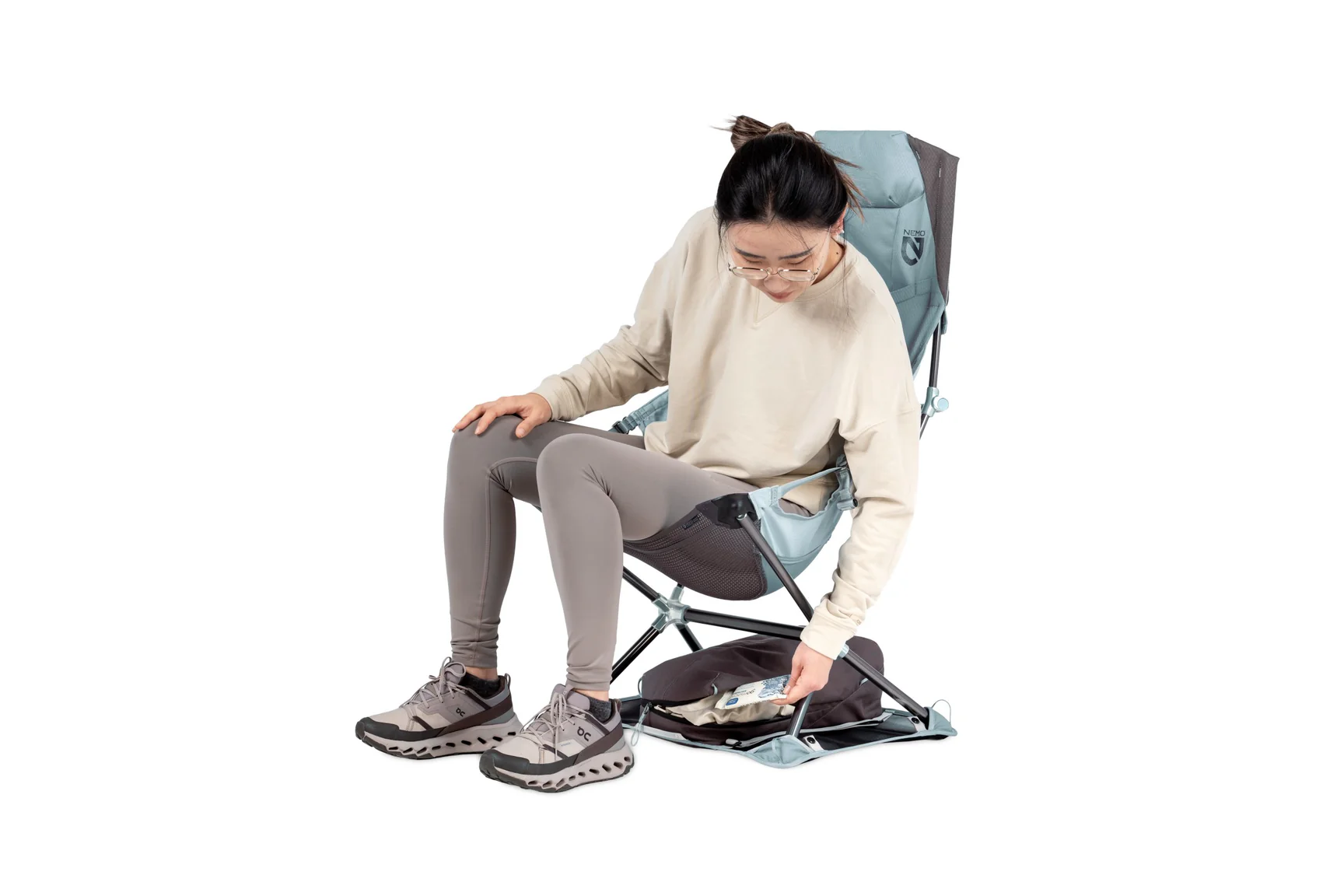 Nemo Satellite Reclining Anywhere Chair Tummanharmaa 08