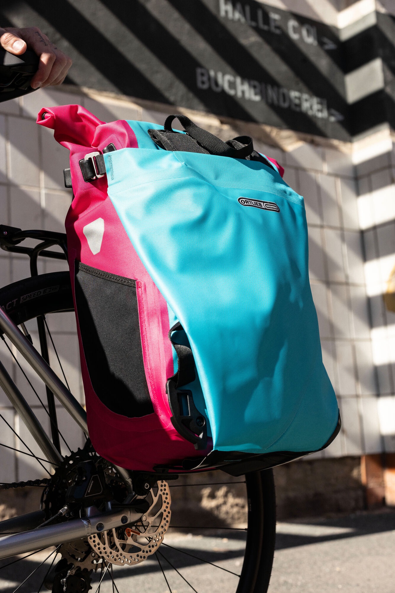 Ortlieb Vario Cyber 26L Sininen / Pinkki 09