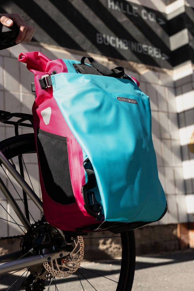 Ortlieb Vario Cyber 26L Sininen / Pinkki 09