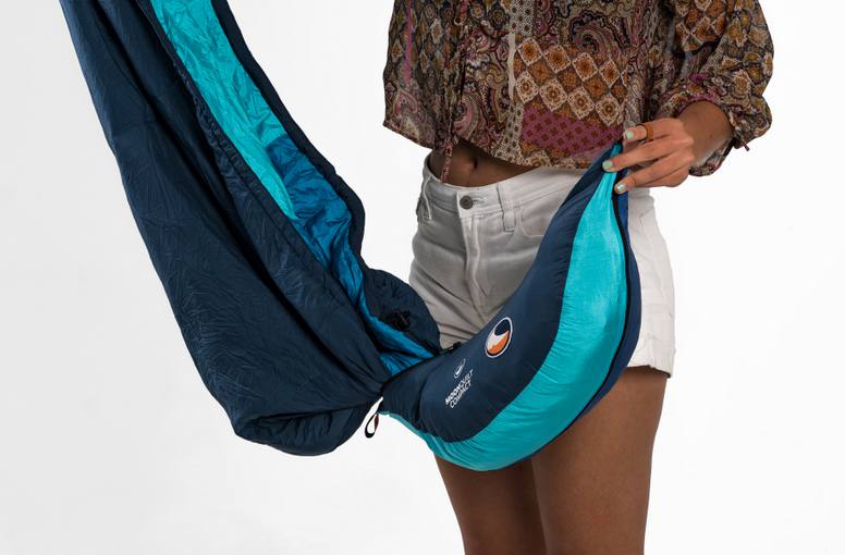 Ticket To The Moon Moonquilt Compact  04