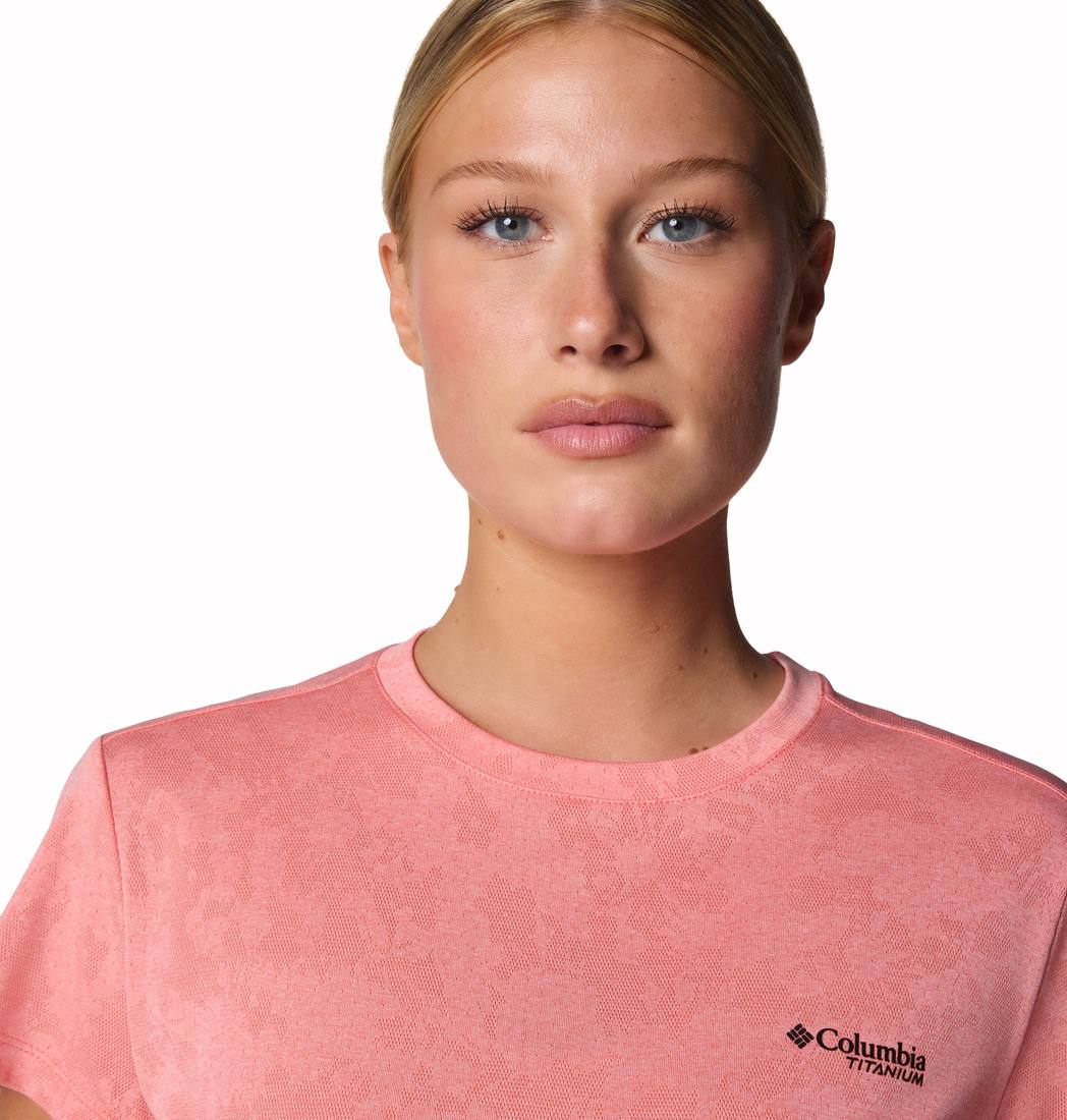 Columbia Women's Bluebird Canyon Tee Short Sleeve Alpenglow 02