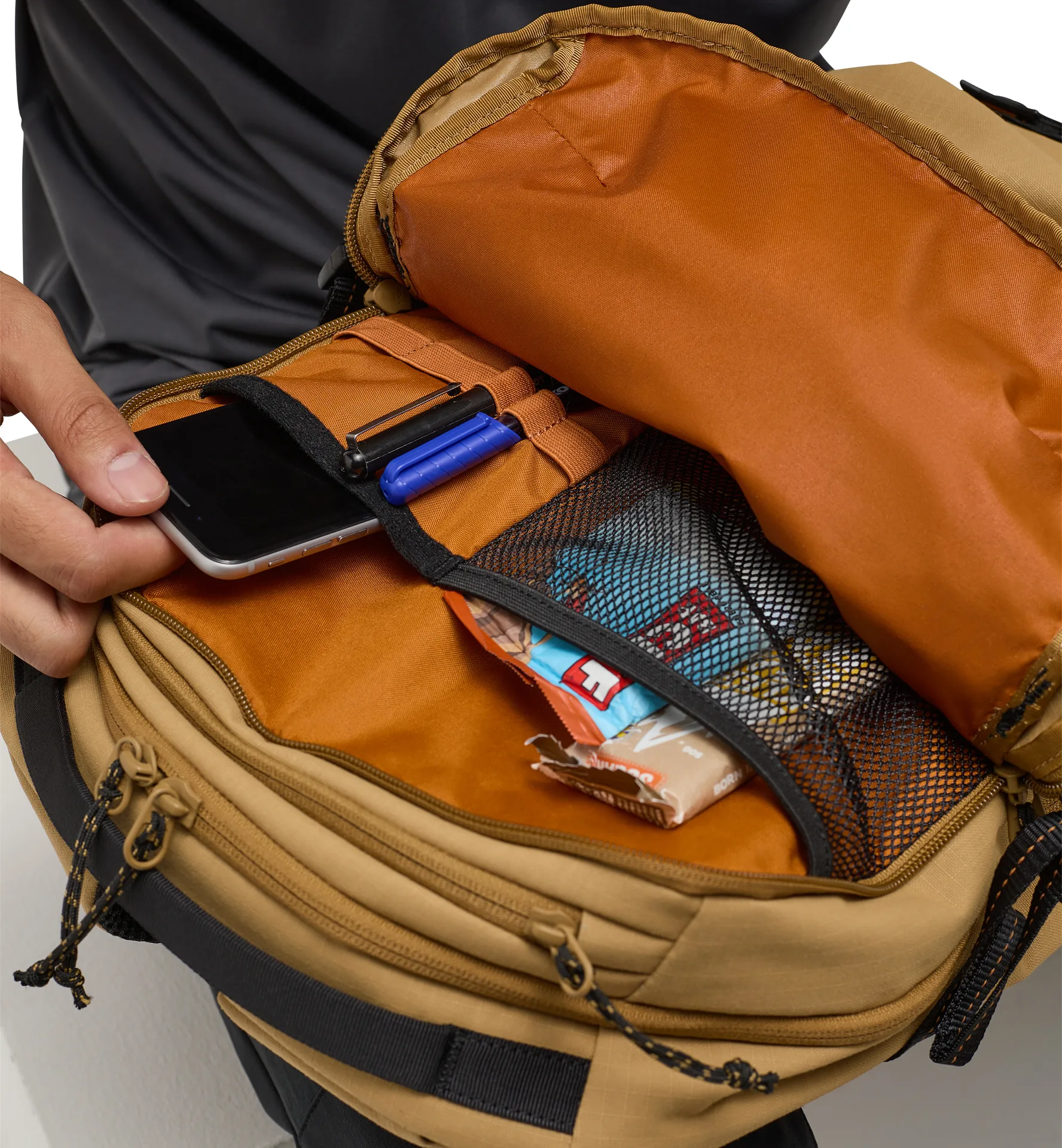 Haglöfs Jarve Multi 22 Cinnamon Brown/True Black 08