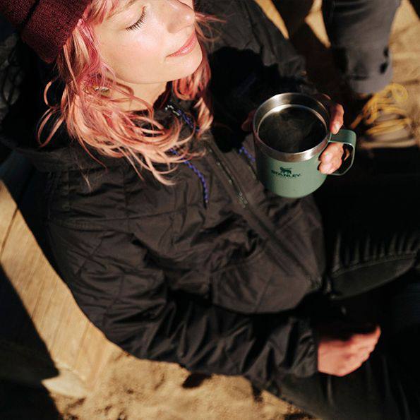 Stanley The Stay-Hot Camp Mug 0,35l Cream 08