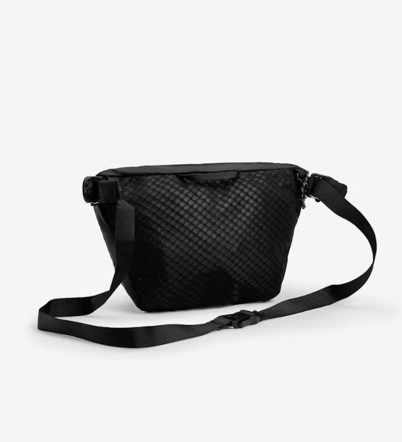 Lundhags Padje Chest Bag 2L Black 07