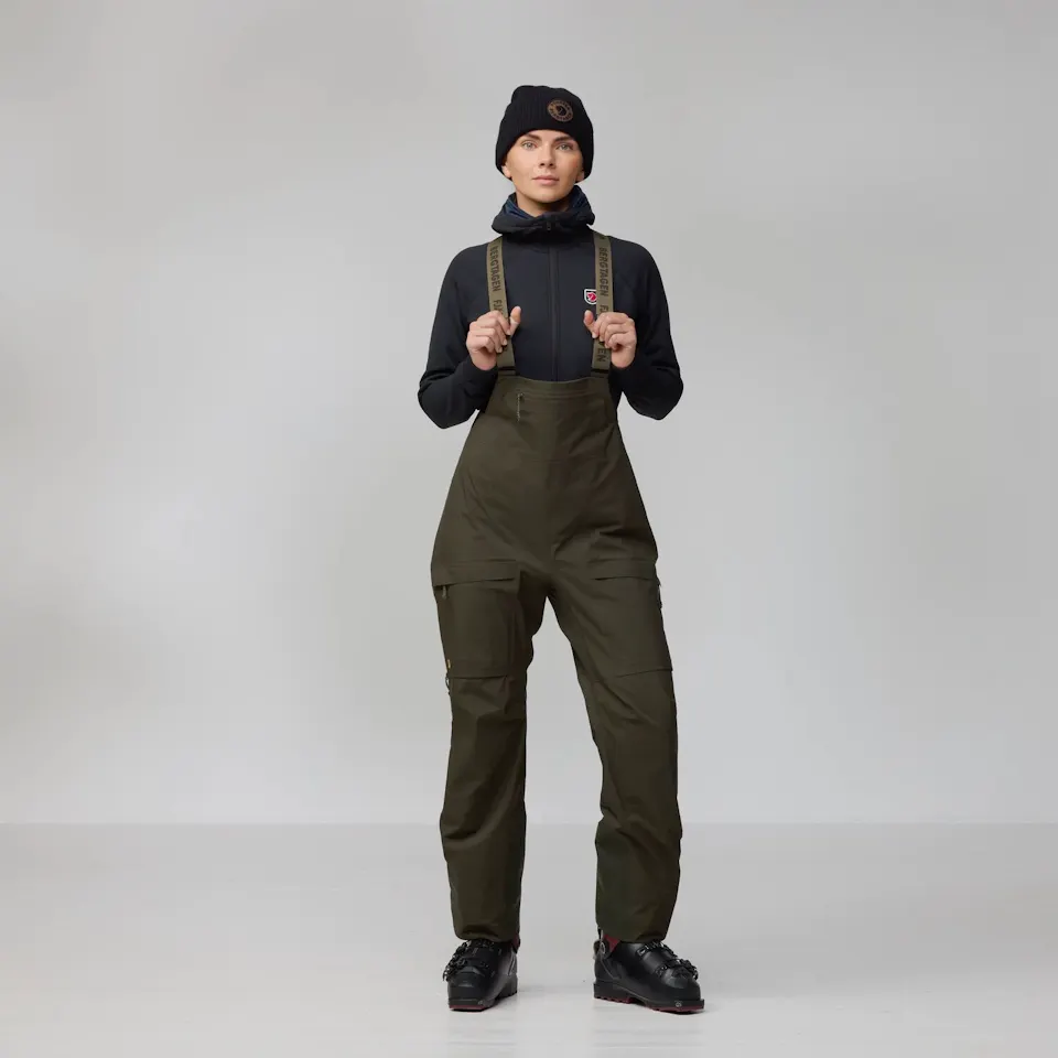 Fjällräven Women's Bergtagen GTX Tour Trousers Black 07
