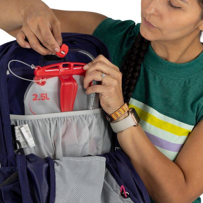 Osprey Tempest 11 Deep Fig/Hotspot Pink 05