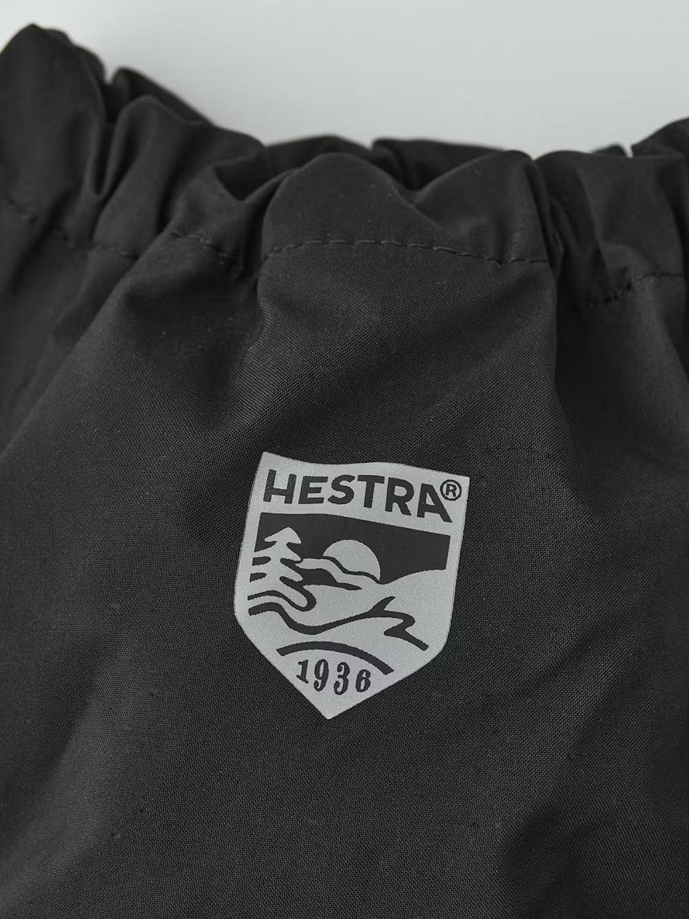 Hestra Seam Sealed Mitt  03