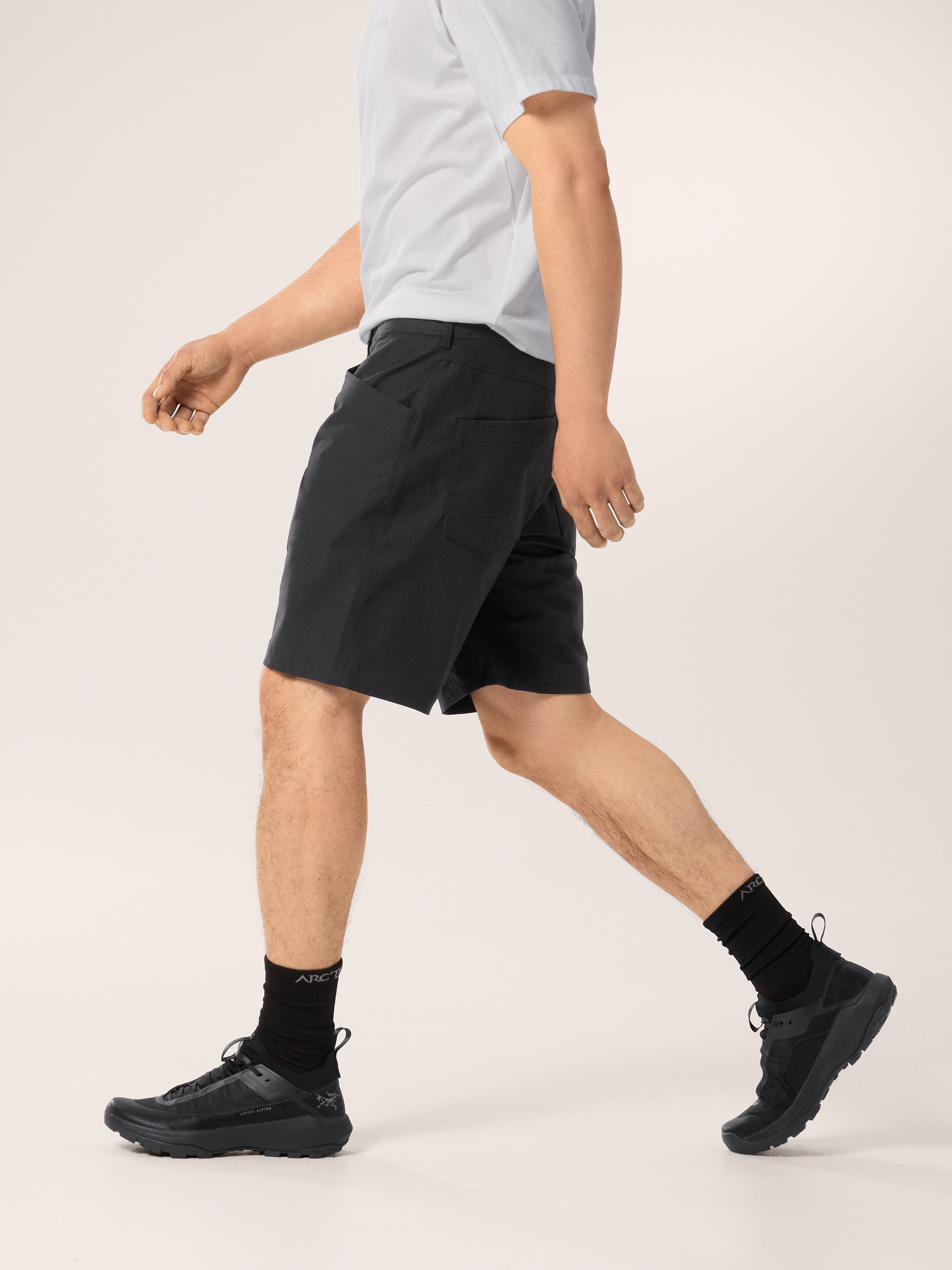 Arc'teryx Men's Kragg Cotton Short 9" Black 03