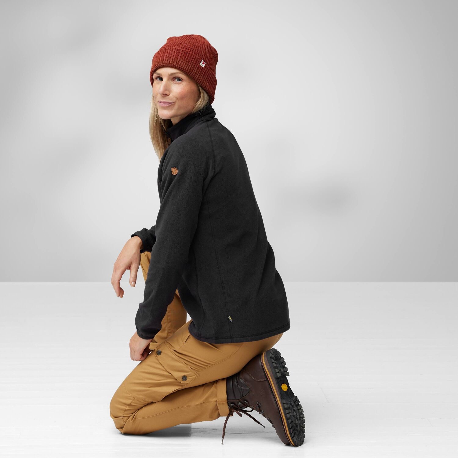 Fjällräven Women's Övik Lite Fleece Half Zip Black 04