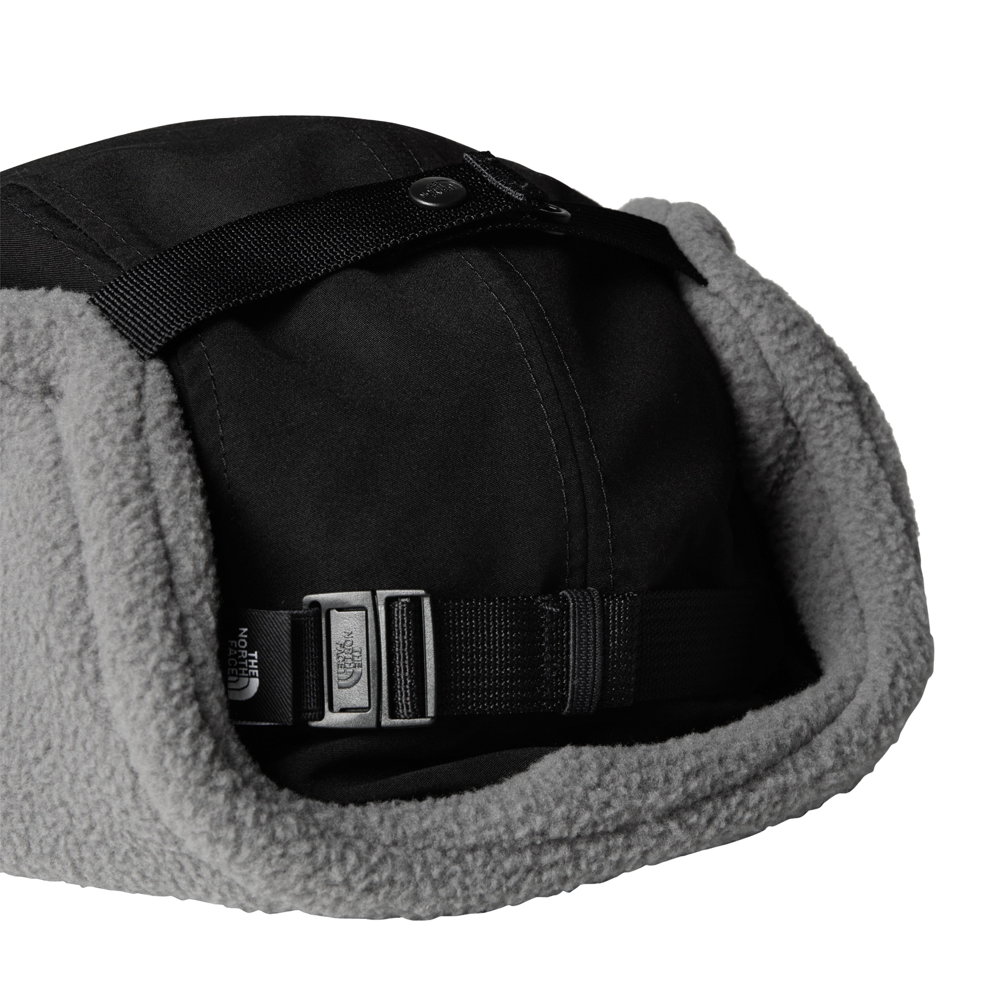 The North Face Yumiori Trapper Black 05