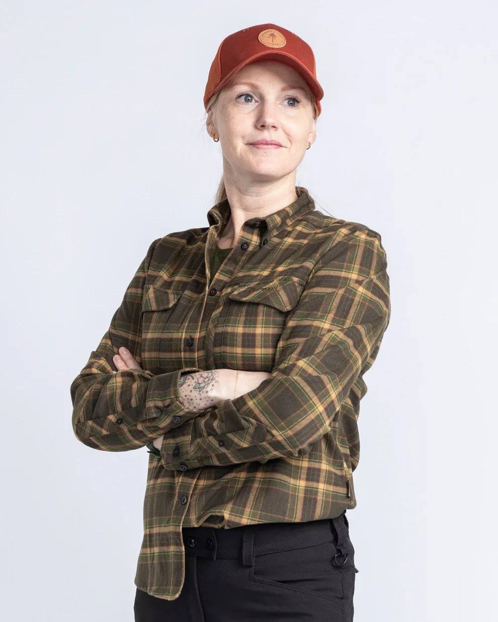 Pinewood Women's Abisko Hiking Shirt Moss 03