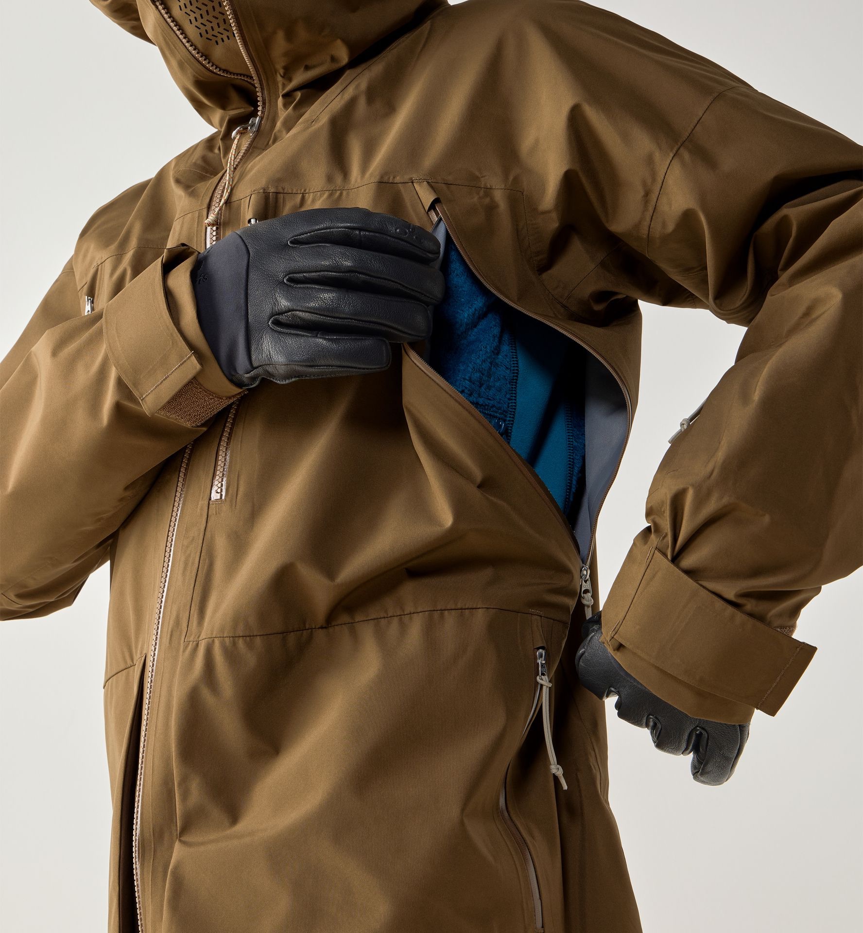 Haglöfs Men's Vassi GTX II Jacket Brown/Woodland Brown 08