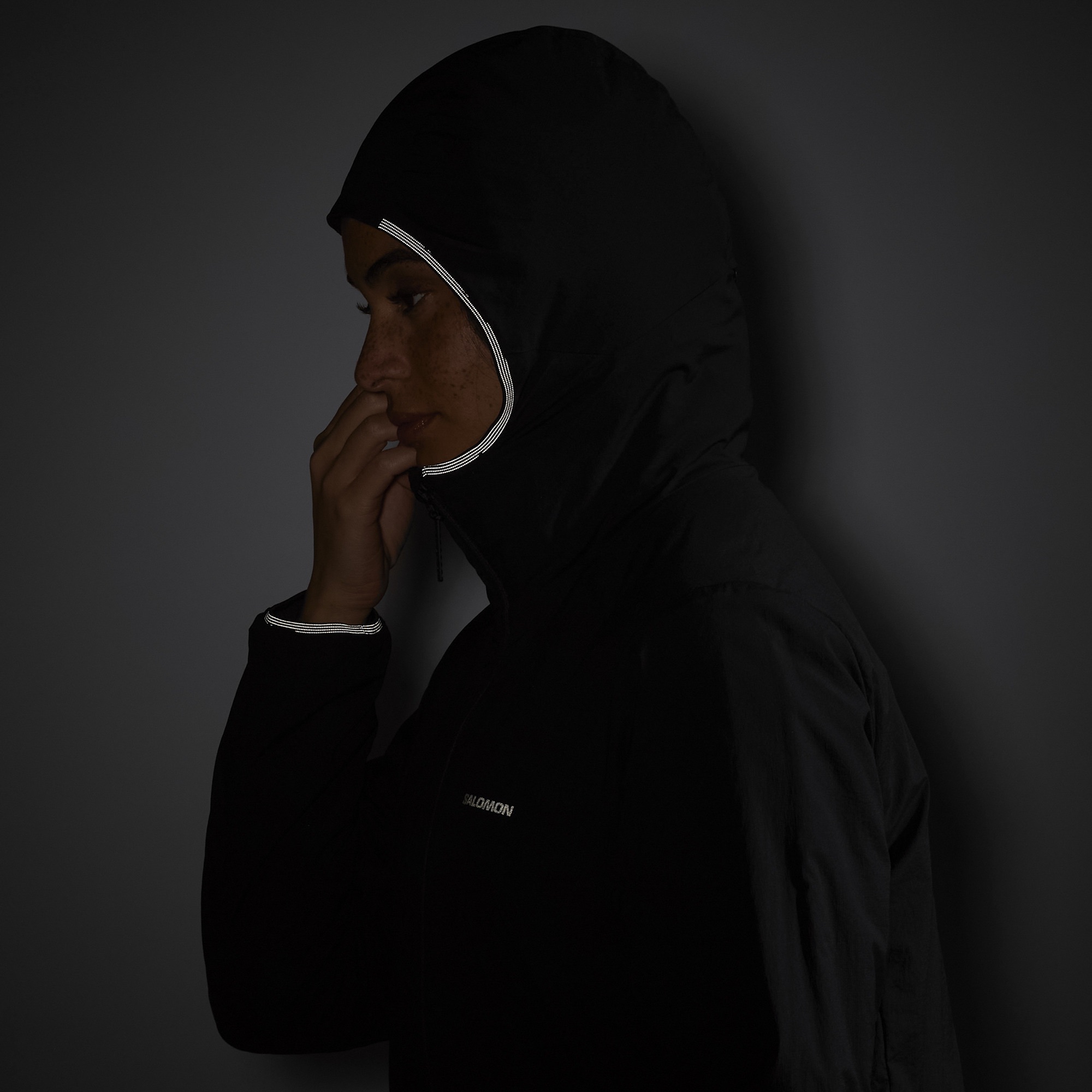 Salomon Women's Mountain Flex Hood Musta 04