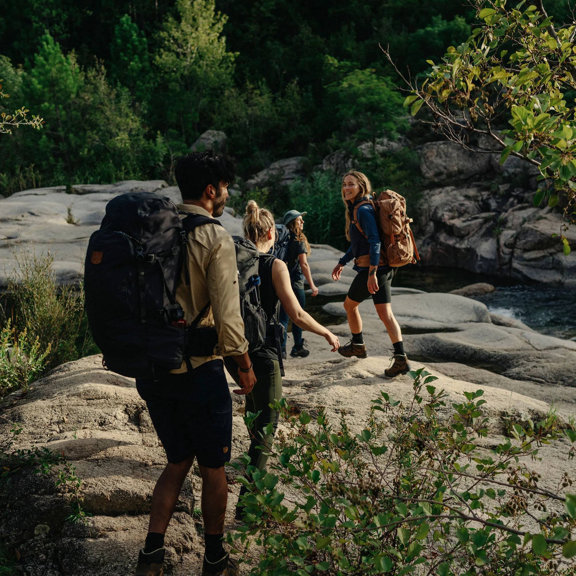 Fjällräven Men's Abisko Hike Shorts Laurel Green 11