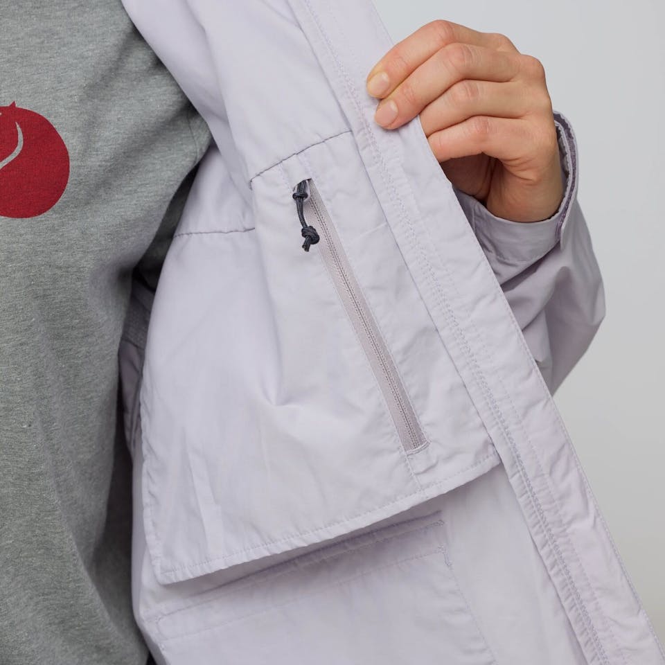 Fjällräven Women's Vardag Vindby Jacket Black 11