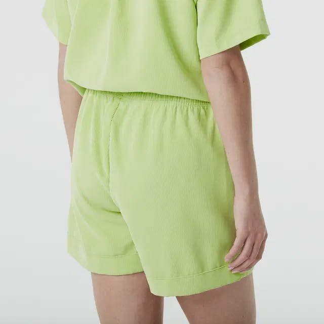 Picture Organic Clothing Women's Sesia Cord Shorts Vaaleanvihreä 04