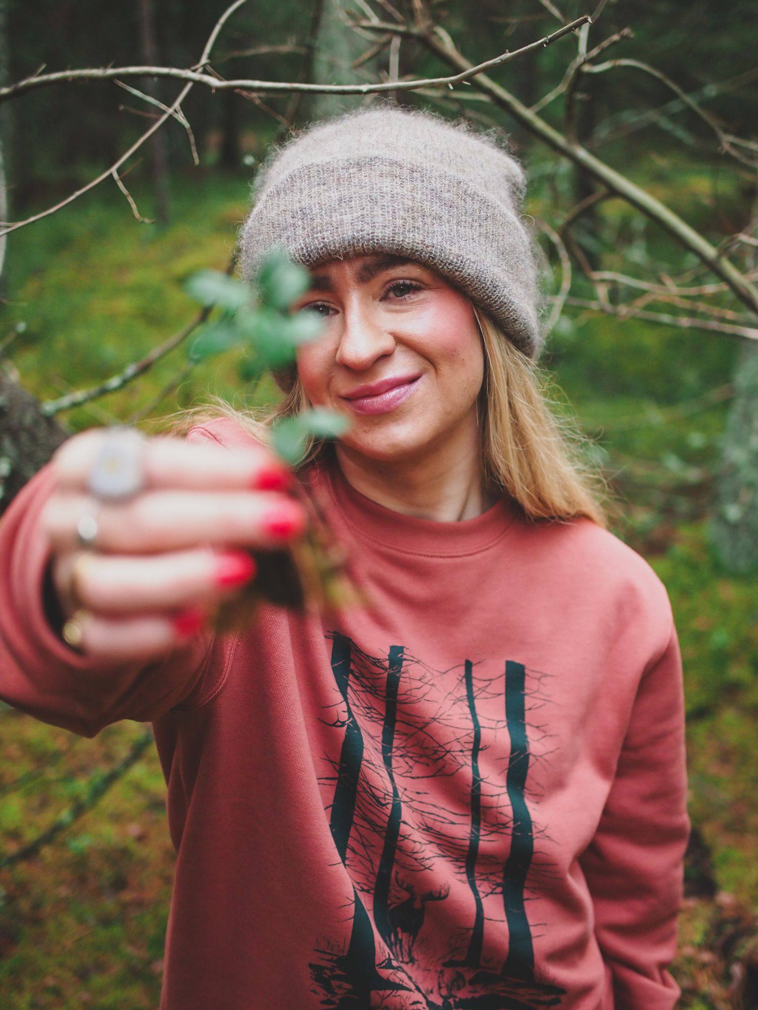 Metsä/Skogen College Hirvi Dark orange 03